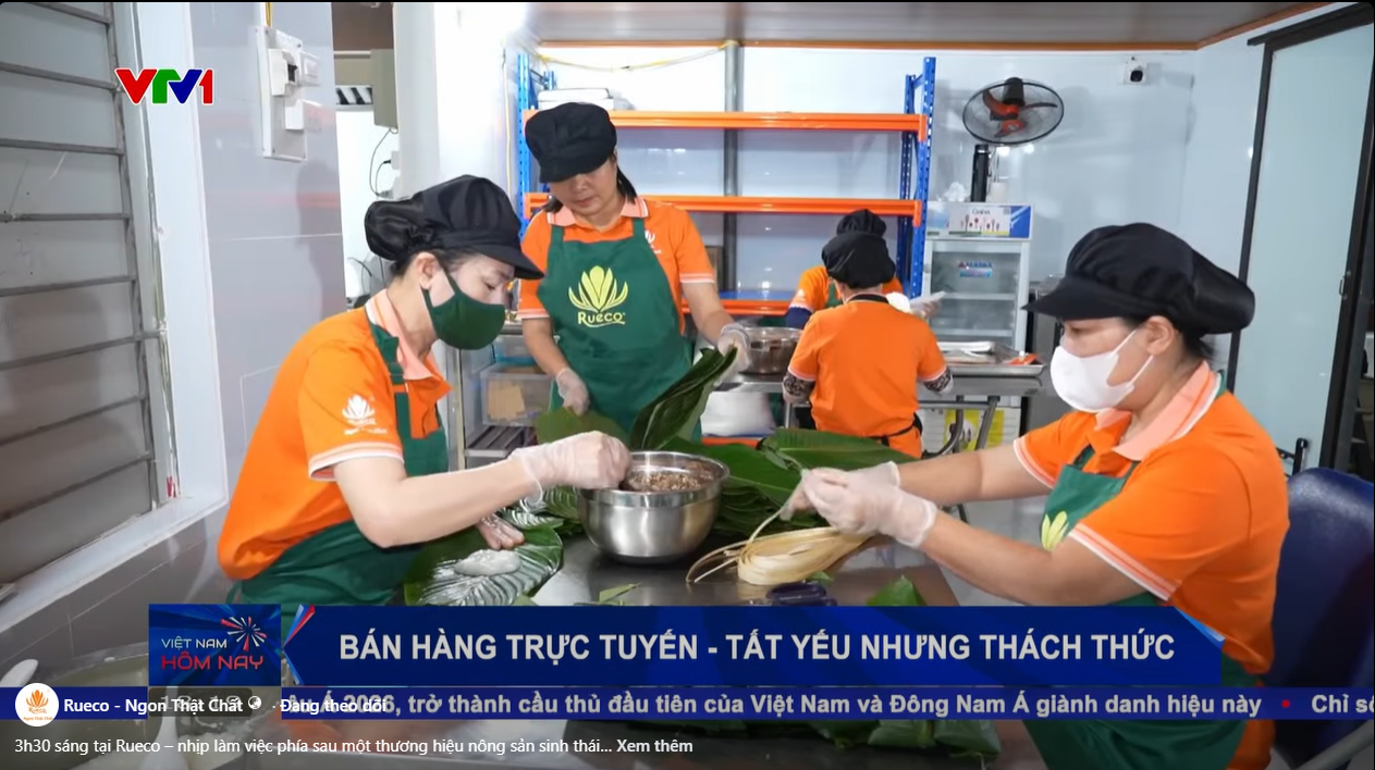 Rueco - Việt Nam Hôm Nay " Mở cửa hàng truyền thống hay trực tuyến"